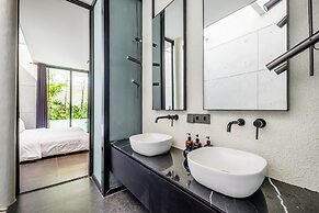 Alex Villas Complex N1