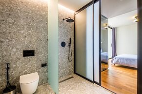 Alex Villas Complex N1