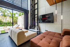 Alex Villas Complex N1