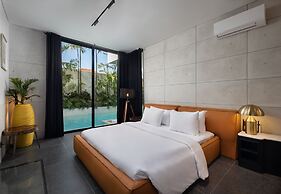 Alex Villas Complex N1