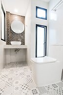 Nine-Kai-Mon Boutique Hotel