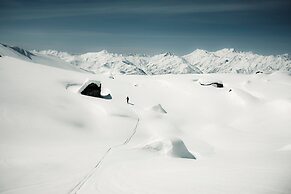 Chalet Mestia