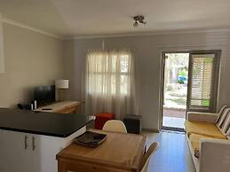 Happy Home Rondebosch