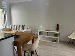 Happy Home Rondebosch