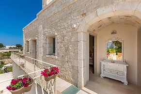 2943 Casa Marangi by Barbarhouse