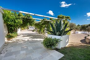 2500 Trulli La Formosa by Perle di Puglia
