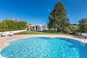 2500 Trulli La Formosa by Perle di Puglia