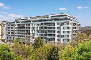 WestSide Apartments by FirstHost