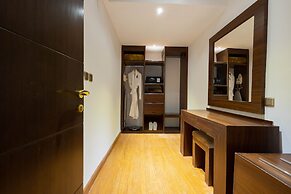 MIRA BUSINESS HOTEL