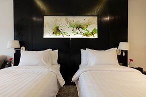 MIRA BUSINESS HOTEL