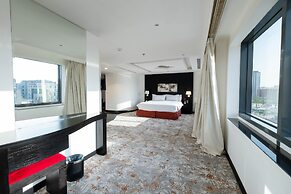 MIRA BUSINESS HOTEL