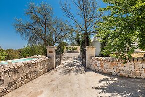 2526 Trullo Limone by Perle di Puglia