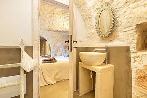 2526 Trullo Limone by Perle di Puglia