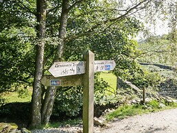25 Thirlmere