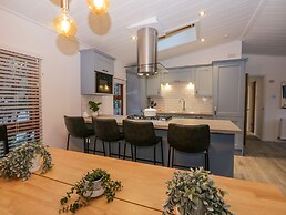 25 Thirlmere