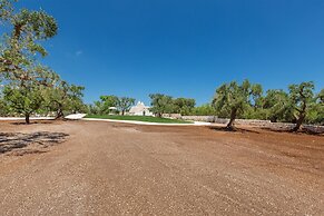 2456 Trullo Venti by Perle di Puglia