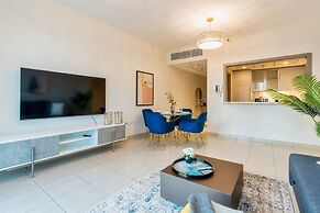 Luxurious 1B With Opera & fountains views