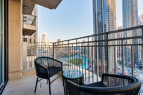 Luxurious 1B With Opera & fountains views