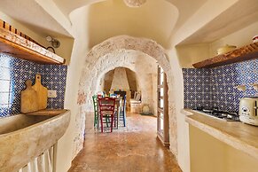 2530 Trullolive by Perle di Puglia