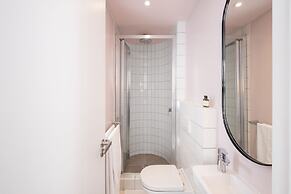 The Flamingo by Perch Stays