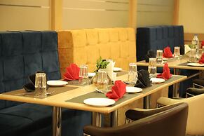 Hyphen Grand Hotel