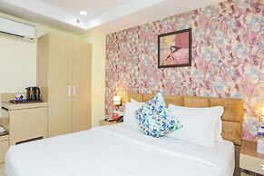 Hyphen Grand Hotel
