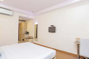 Hyphen Grand Hotel