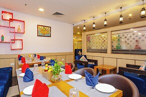 Hyphen Grand Hotel