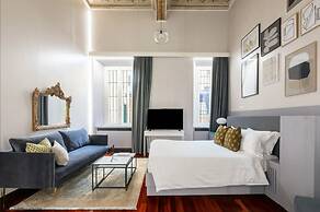Croce Apartments