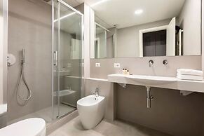 Croce Apartments