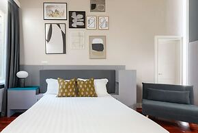 Croce Apartments
