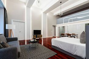 Croce Apartments