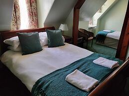 Carlton Hotel
