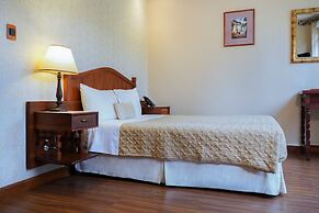 Uzhupud Garden Hotel & lodge
