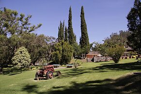 Uzhupud Garden Hotel & lodge