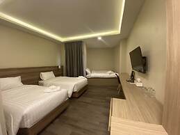 Calinton Hotel