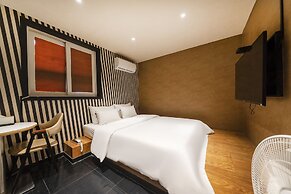 HOTEL LARIA