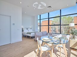 Paseo Suites Hotel