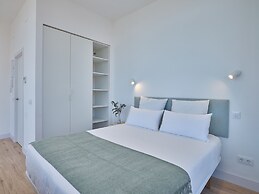 Paseo Suites Hotel