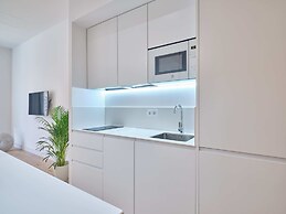 Paseo Suites Hotel