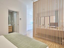 Paseo Suites Hotel