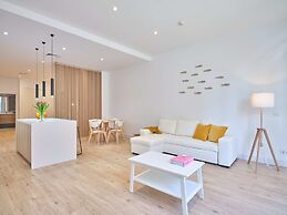 Paseo Suites Hotel