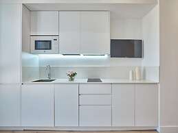 Paseo Suites Hotel