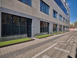 Paseo Suites Hotel