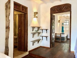 Zanzistar Lodge
