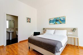 Casa Lolita Guesthouse