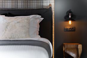 GM Luxury Suites Kalavryta