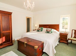 Westholme Lodge
