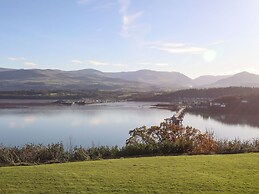 Bryn Mel Manor Straits View