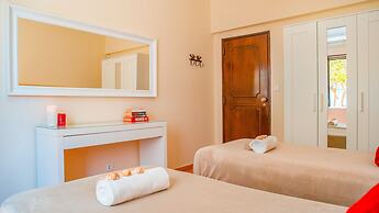 Villa Royal Sandals